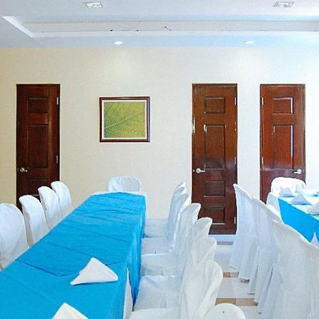 Sky Garden Hotel By Reddoorz Roxas City Εξωτερικό φωτογραφία